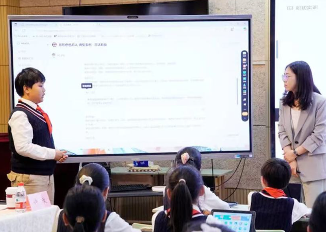 数据融通为区域学校数智化运用供给集约支撑与敞开生态
