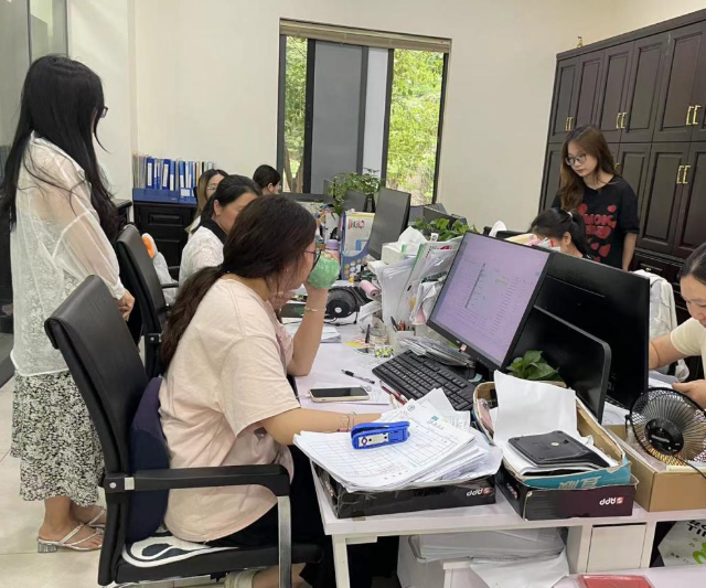 社会革新面对AI的冲击教育大纲怎样调整教材系统怎样重构